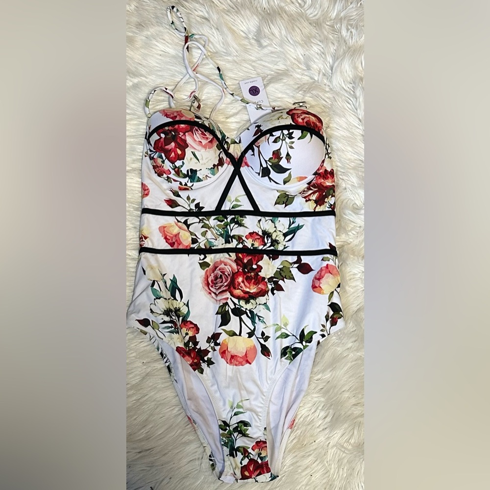 Cupshe swimsuit